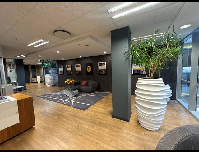 945M² OFFICE TO LET IN PARKTOWN